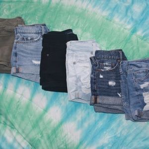 AEROPASTLE JEAN SHORTS; NEGOTIABLE